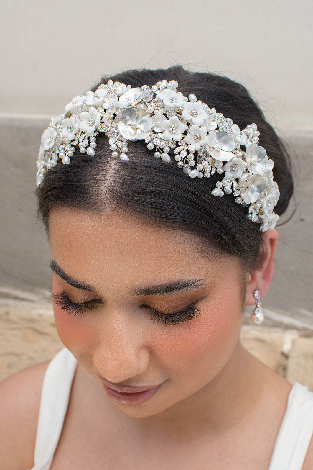Windsor Bridal Head Piece Elodie Pale Gold Delicate Flower Bridal Headband – Windsor  main image 2